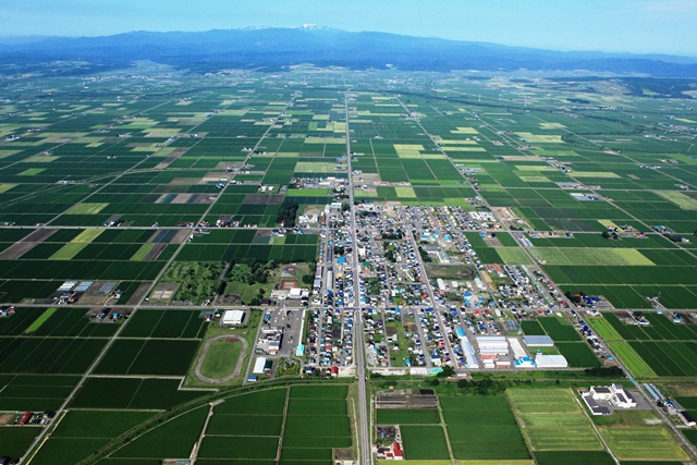 町全景